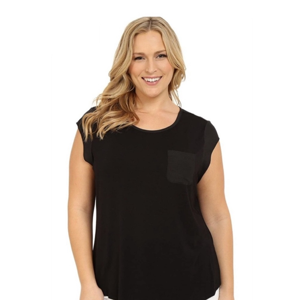 XL Calvin Klein Black T-Shirt